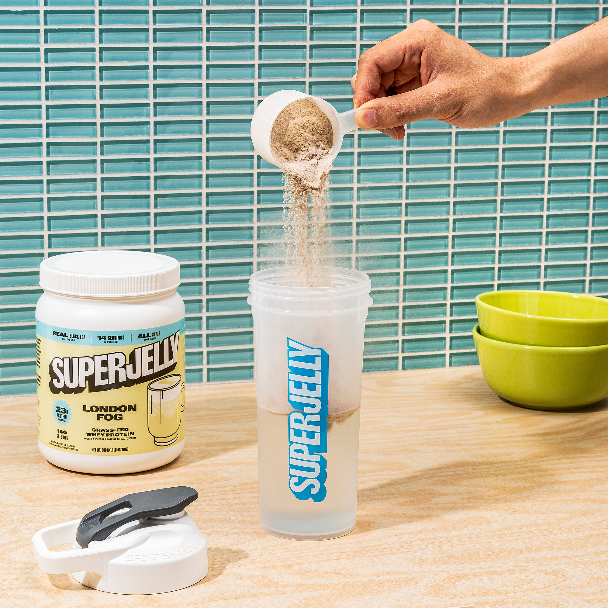 SUPERJELLY Logo Shaker Blue/ Natural 27oz